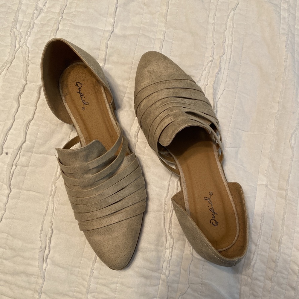 Cut out flats